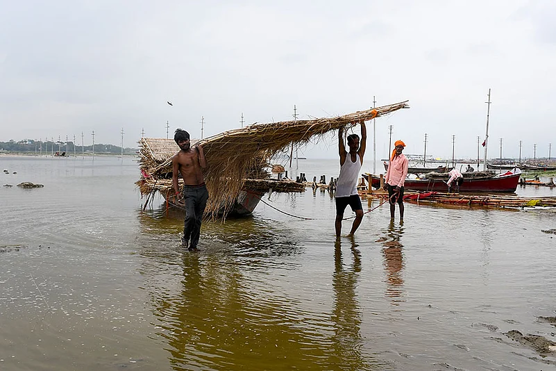 Ganga water level rises in Prayagraj