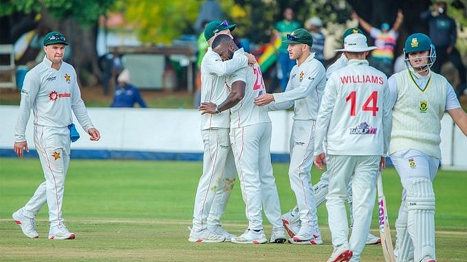 South Africa Vs Zimbabwe Live Score 1st Test Day 4