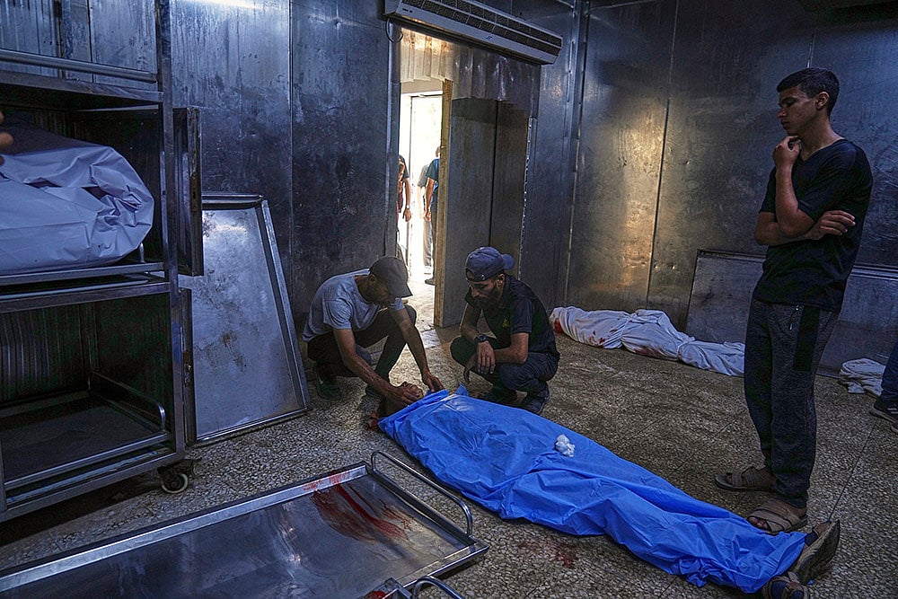 Gaza Aid seekers killed by IDF_body of a man killed by gunfire