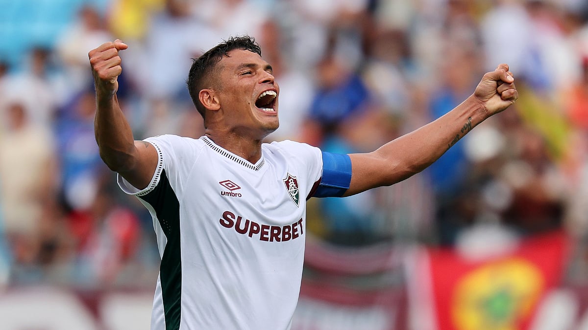 Thiago Silva broke down in tears after Fluminense's win over Inter - null