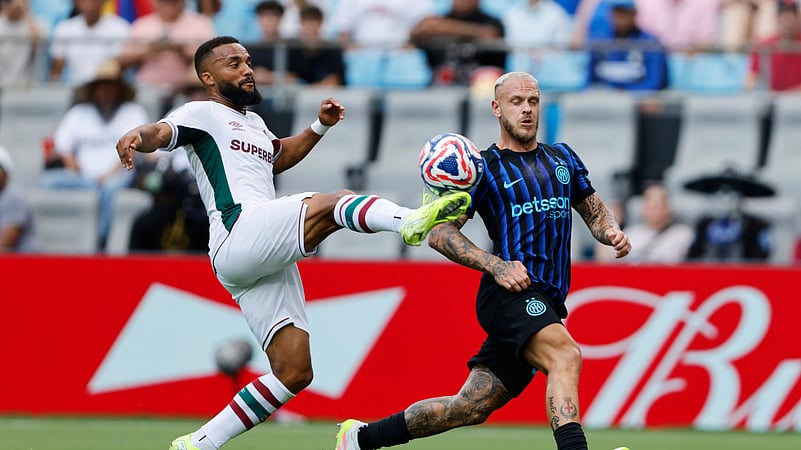 Fluminenses Samuel Xavier plays the ball in front of Inter Milan. AP