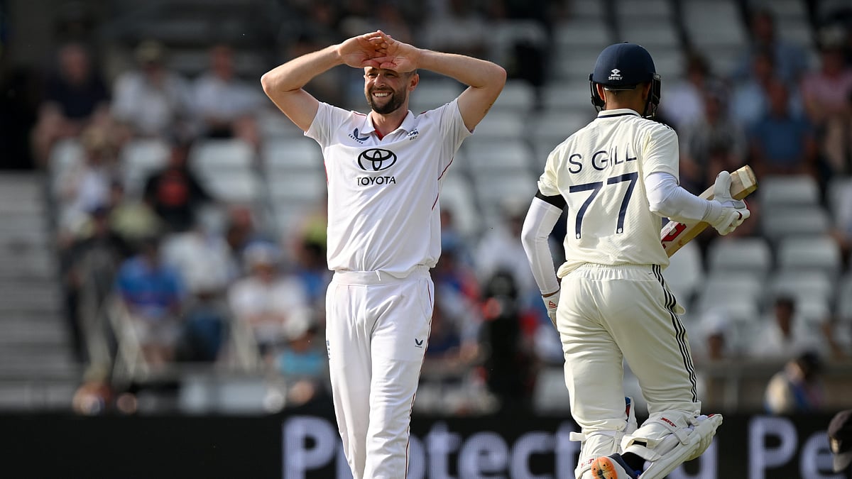 India vs England 2nd Test Day 1: Chris Woakes and Shubman Gill. - File