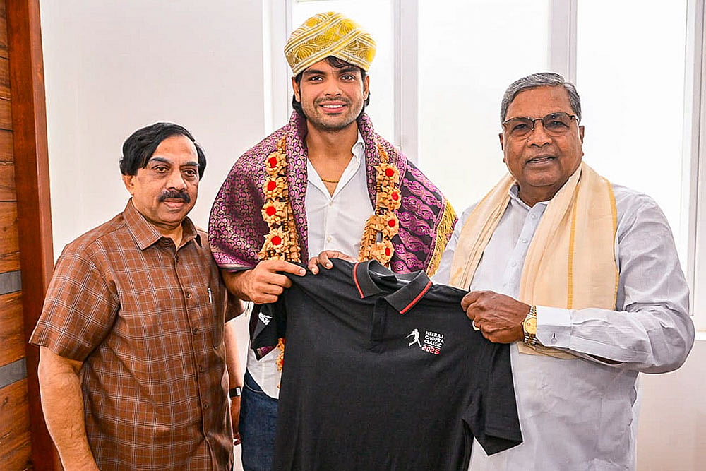 Karnataka CM meets Neeraj Chopra