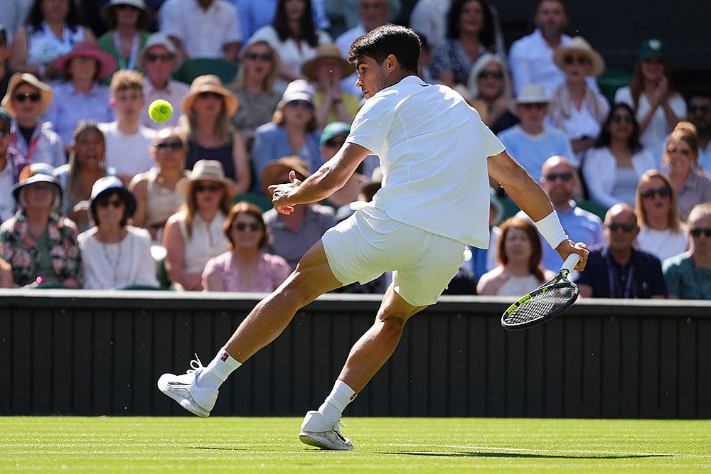 Wimbledon Tennis 2025 2nd round game Carlos Alcaraz vs Oliver Tarvet: 8