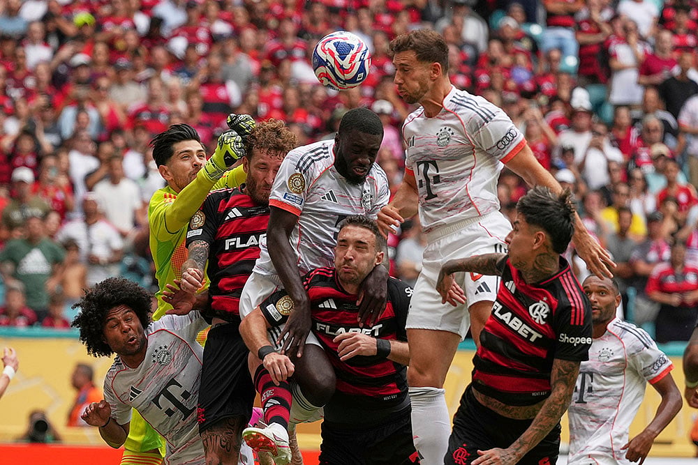 FIFA Club World Cup round of 16 Best Photos: CR Flamengo vs Bayern Munich match_Leon Goretzka