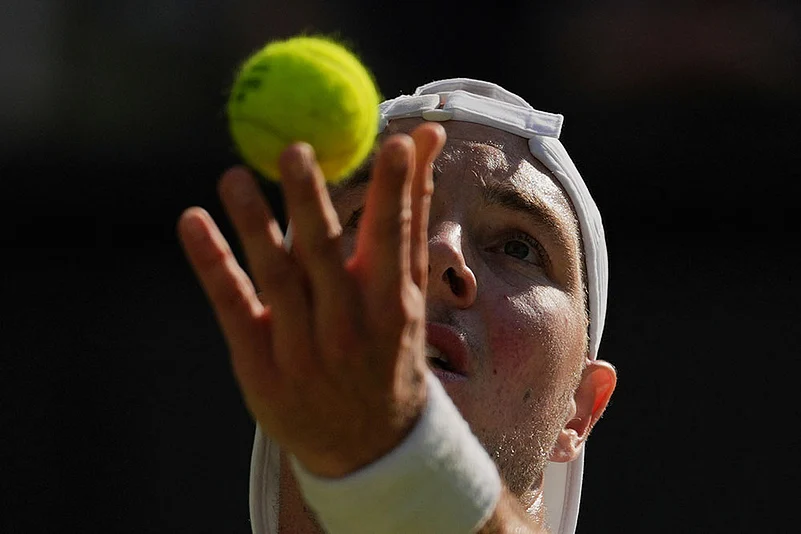 Britain Wimbledon Tennis: Carlos Alcaraz vs Jan-Lennard Struff