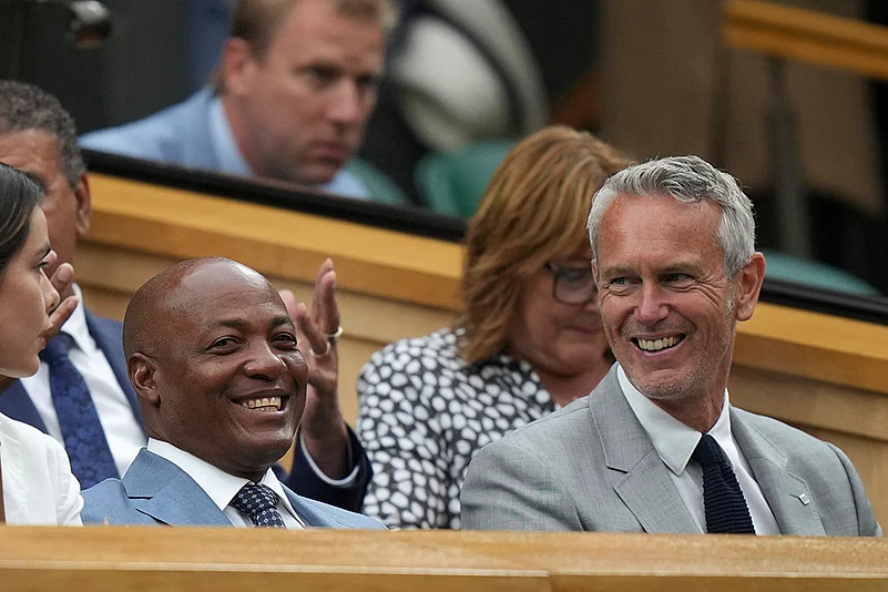 Indias Tour of England, IND vs ENG 2nd test Day 5 in Birmingham_Brian Lara, Mark Foster