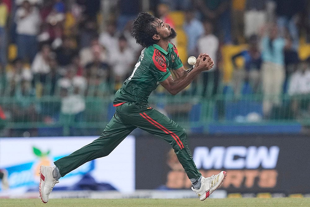 Sri Lanka Vs Bangladesh 2nd ODI cricket match in Colombo_Tanzim Hasan Sakib