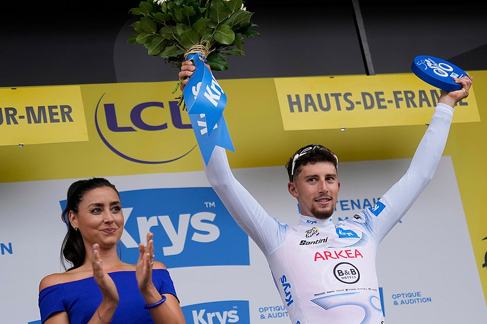 Second stage of the Tour de France cycling race 2025:  Frances Kevin Vauquelin
