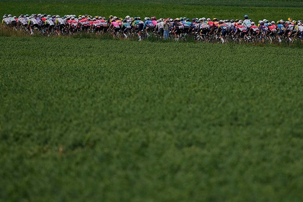 Third stage of the Tour de France 2025 cycling race photos 1