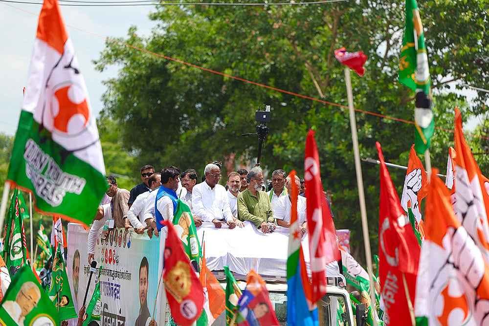 INDIA bloc Bihar bandh against Special Intensive Revision (SIR)_Congress leader Rahul Gandhi