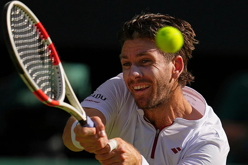 Britain tennis Wimbledon 2025 quarterfinal match Carlos Alcaraz Vs Cameron Norrie in London_5