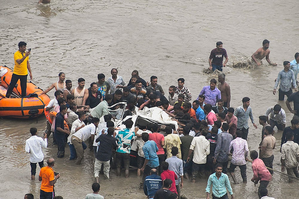 Gujarat’s Vadodara Gambhira Bridge Collapse