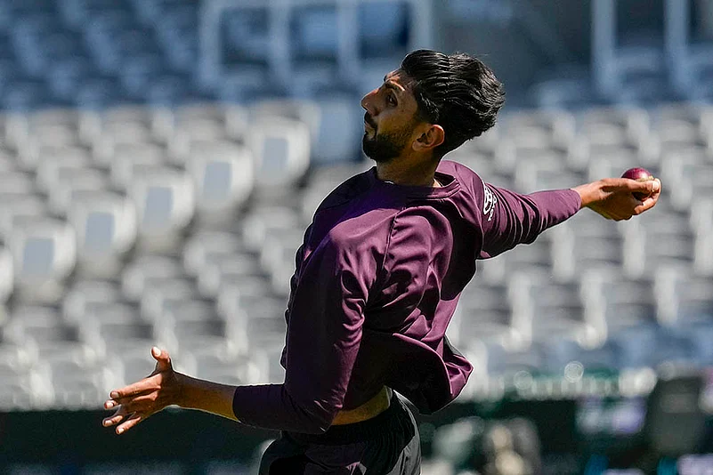 India vs England 3rd Test, Team Englands training session in Lords cricket ground_Shoaib Bashir