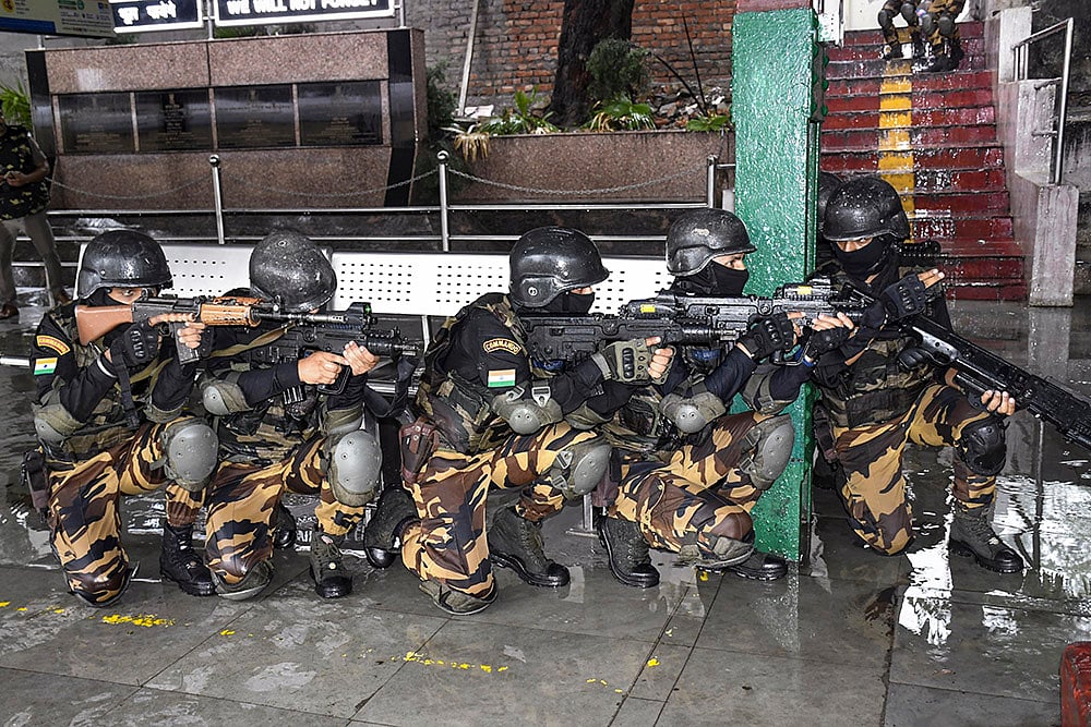 Security forces mock drill at Kathgodam railway station