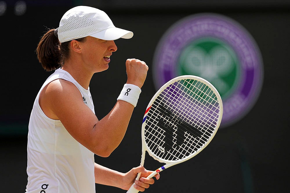 Wimbledon Tennis 2025 Quarter-Final Iga Swiatek vs Liudmila Samsonova photos_5