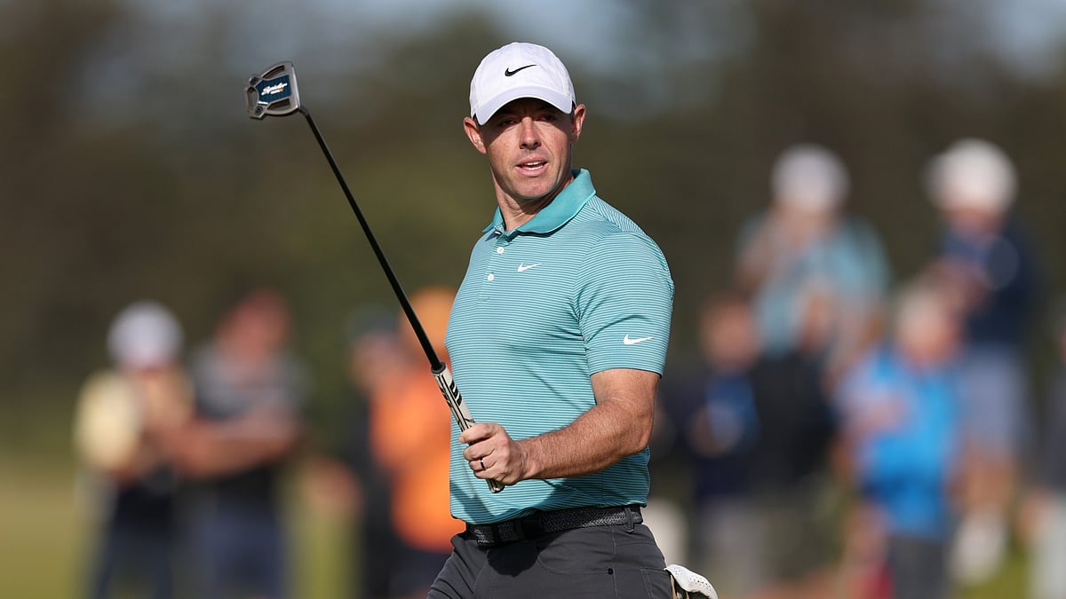 Rory McIlroy endured a mixed day at the Scottish Open
