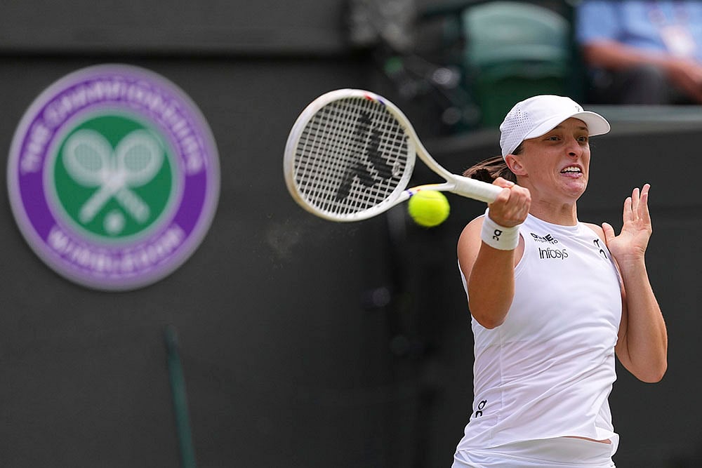 Wimbledon Tennis 2025 Quarter-Final Iga Swiatek vs Liudmila Samsonova photos_4