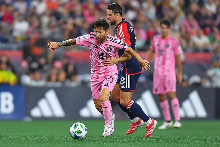 MLS 2025: Inter Miami vs New England Revolution - | Photo: AP/Steven Senne