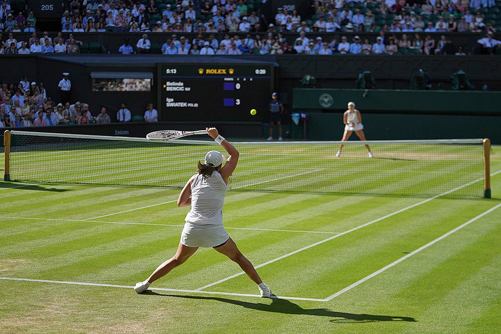 Iga Swiatek Vs Belinda Bencic WTA Wimbledon 2025 Semi-Final Photos_7