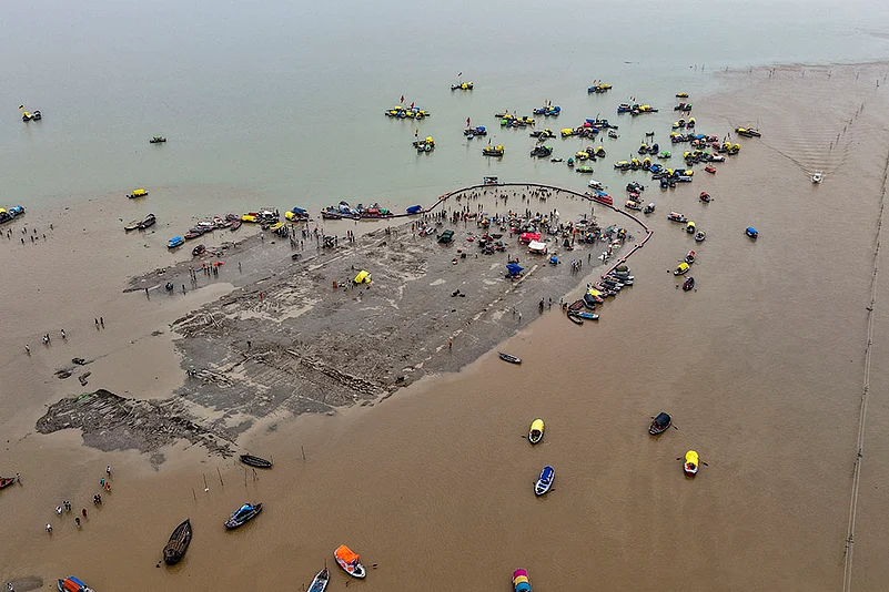 India Monsoon rains, Water levels rise in Ganga and Yamuna