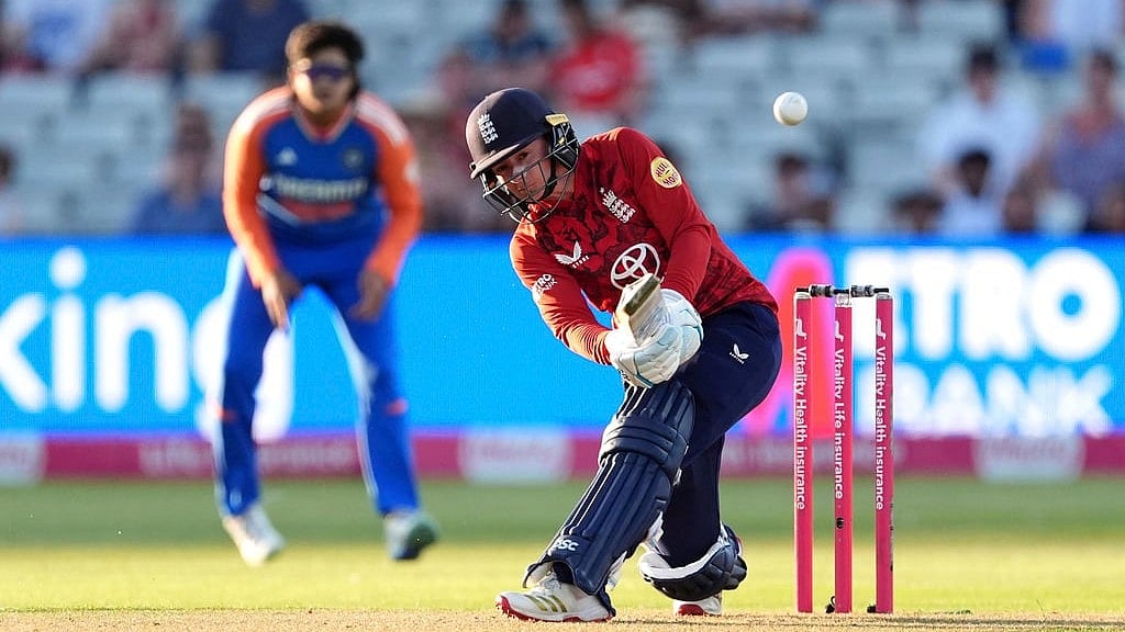 Martin Rickett/PA via AP : IND-W Vs ENG-W, 5th T20I: England's Danni Wyatt-Hodge bats at Edgbaston.