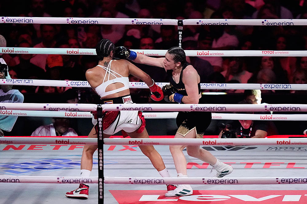 Super Lightweight Championship Boxing Match: Amanda Serrano vs Katie Taylor Boxing