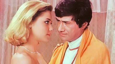 Dev Anand and Christine O'Neil in Swami Dada