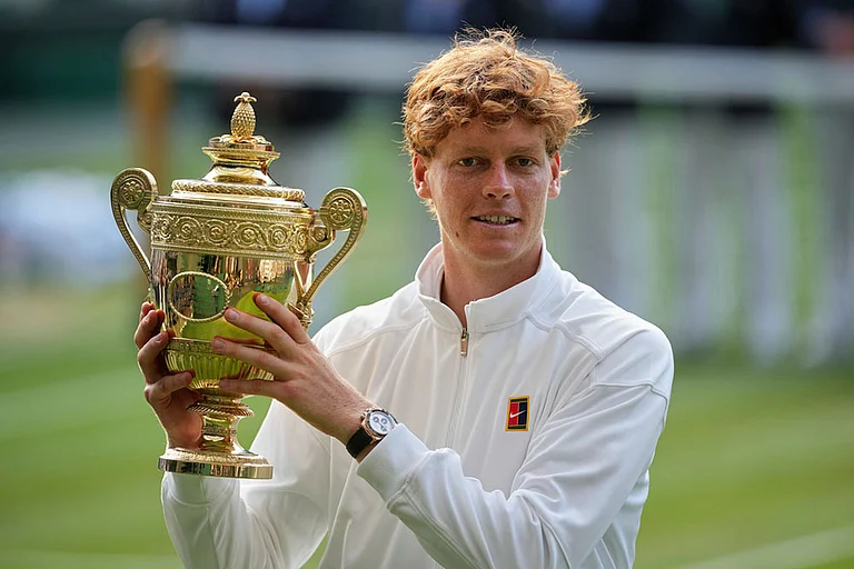 Wimbledon Tennis: Jannik Sinner vs Carlos Alcaraz - | Photo: AP/Kin Cheung
