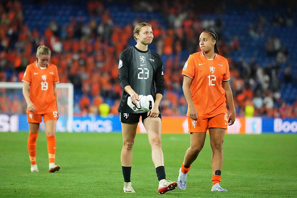 UEFA Womens Euros 2025  Netherlands vs France soccer group D match photo: Danielle de Jong