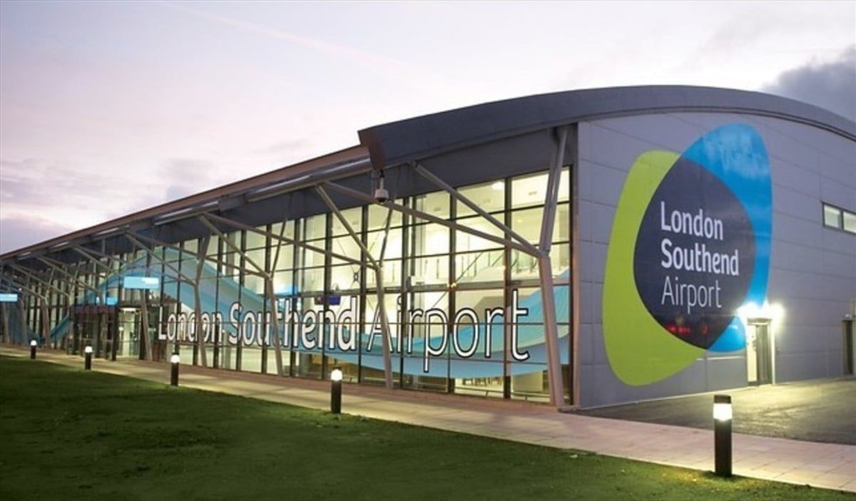 Southend Airport - null
