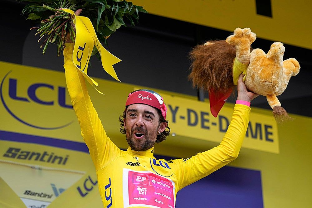 | Photo: AP/Mosa'ab Elshamy : Tour de France cycling race: Stage 10