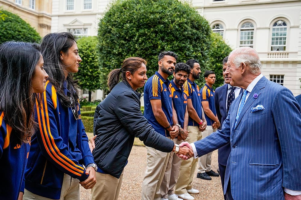 Indian mens, womens cricket teams meet King Charles III