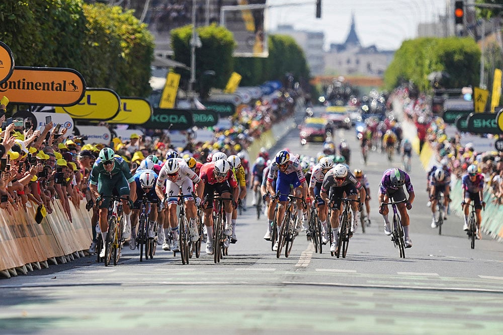 2025 Tour de France cycling race stage 9 photo_Stage winner Belgiums Tim Merlier