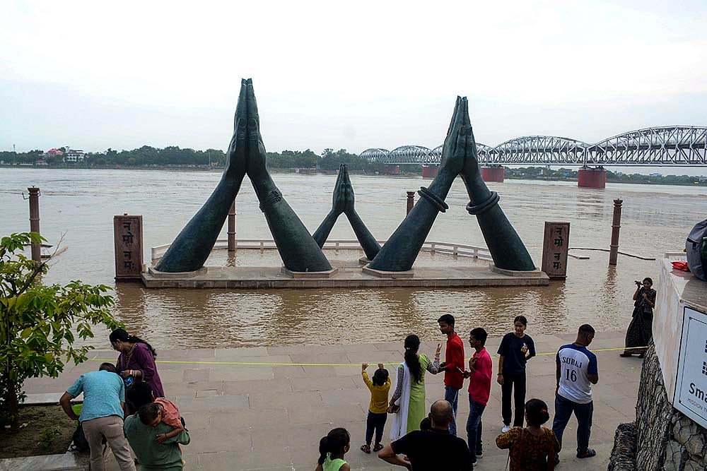 Gangas water level rises, Submerged Namo Ghat in Varanasi