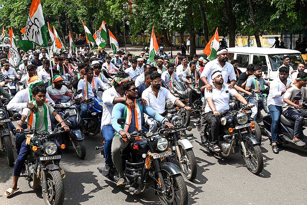 Odisha Bandh over student’s suicide; Congress workers take part in a bike rally
