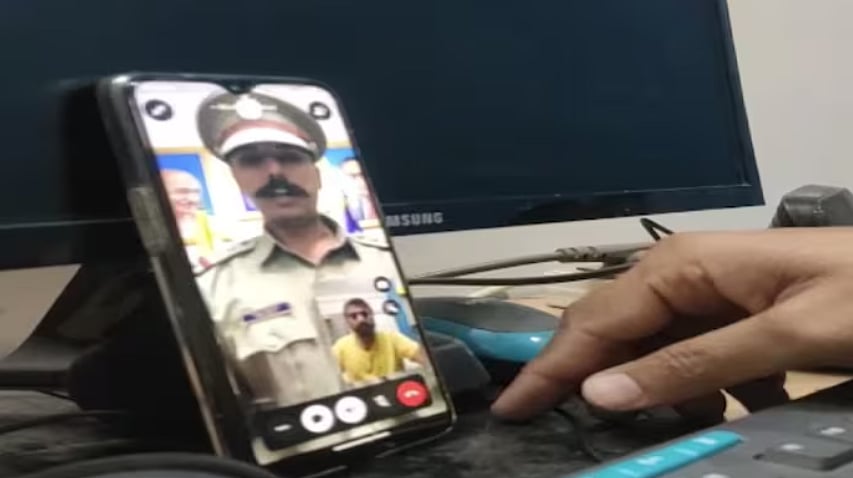 Video Screengrab :  | Representative image of a digital arrest |