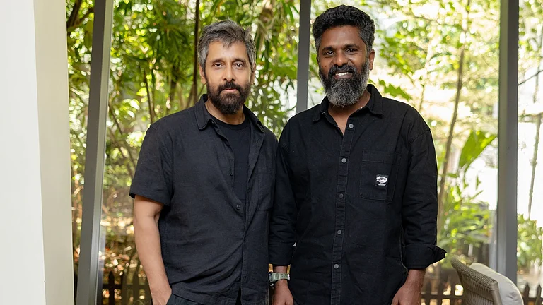Vikram joins hands with Prem Kumar for his 64th film - X/Vels Films International