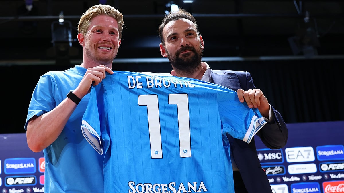Kevin De Bruyne was convinced to join Napoli despite other offers - null