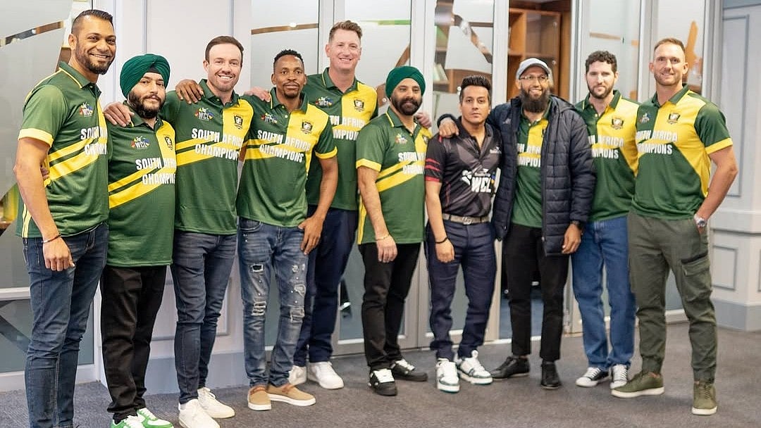 Instagram/World Championship of Legends : The South Africa Champions team poses for a photo ahead of its match against West Indies Champions in the World Championship of Legends.