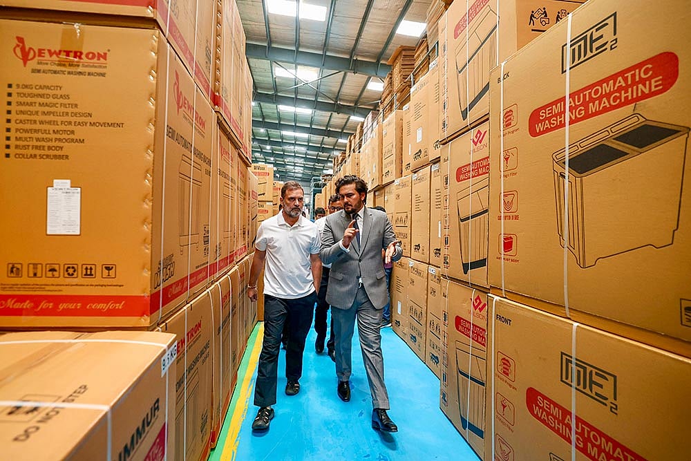 Rahul Gandhi visits an eletronics factory in Greater Noida