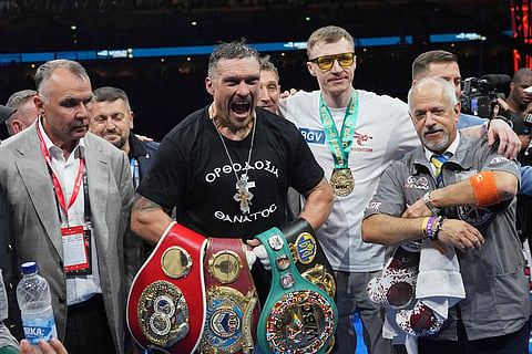 World heavyweight boxing title fight: Oleksandr Usyk vs Daniel Dubois