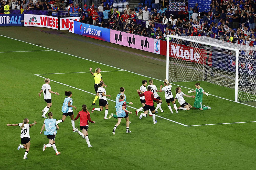 Womens Euro 2025 quarterfinals match France vs Germany pics