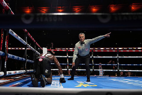 World heavyweight boxing title fight: Oleksandr Usyk vs Daniel Dubois