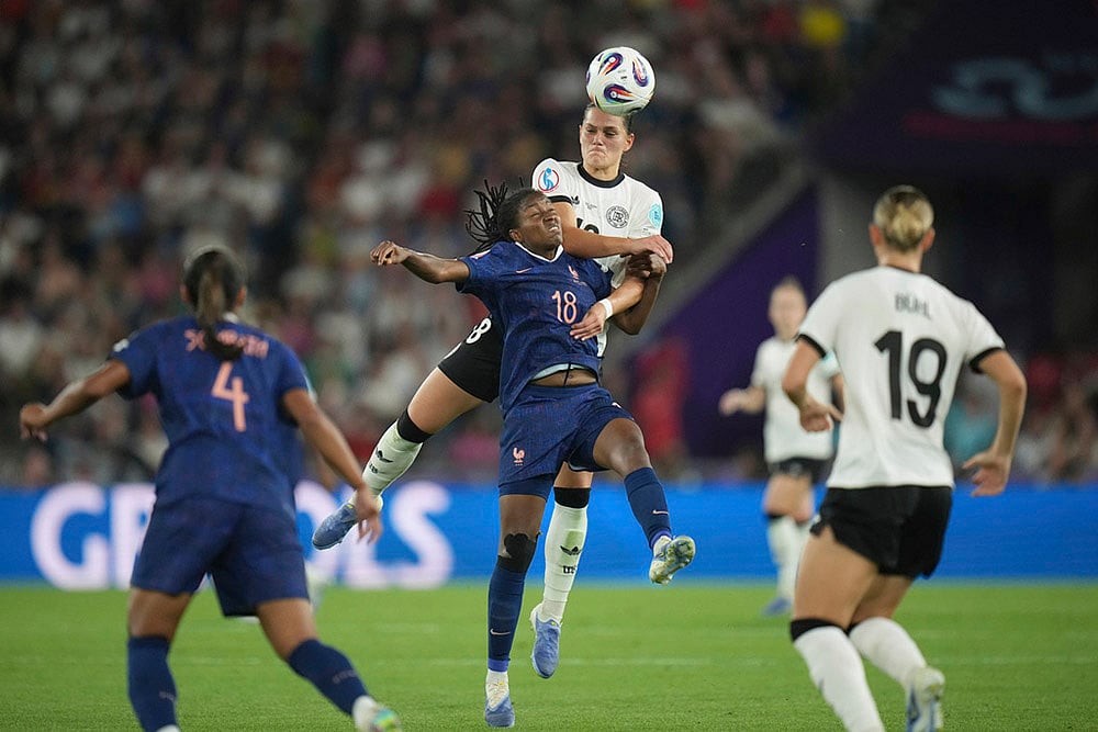 Womens Euro 2025 quarterfinals match France vs Germany: Giovanna Hoffmann