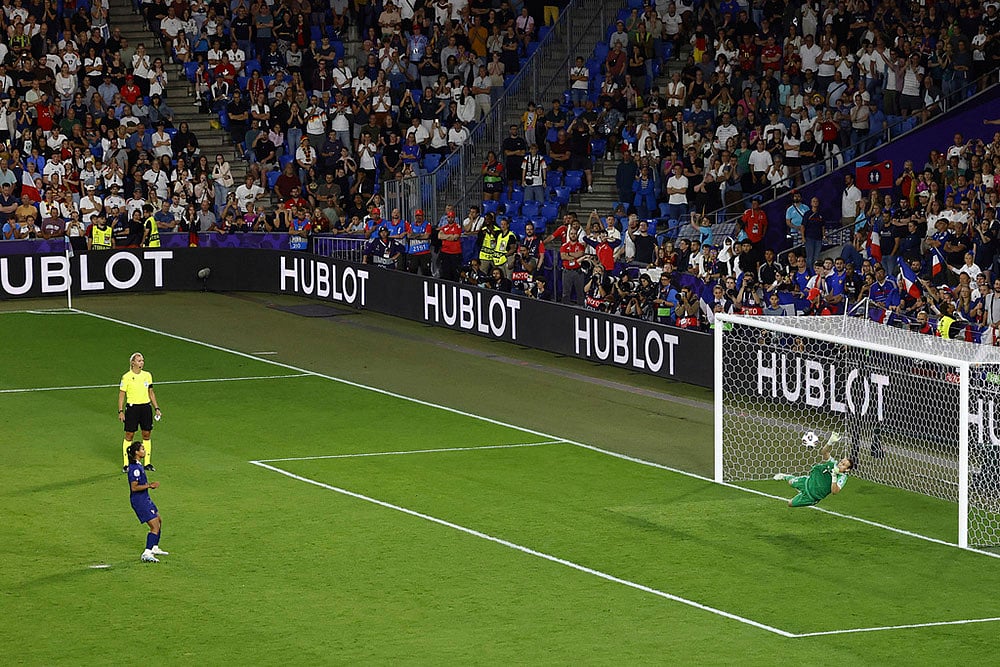 Womens Euro 2025 quarterfinals match France vs Germany: Ann-Katrin Berger