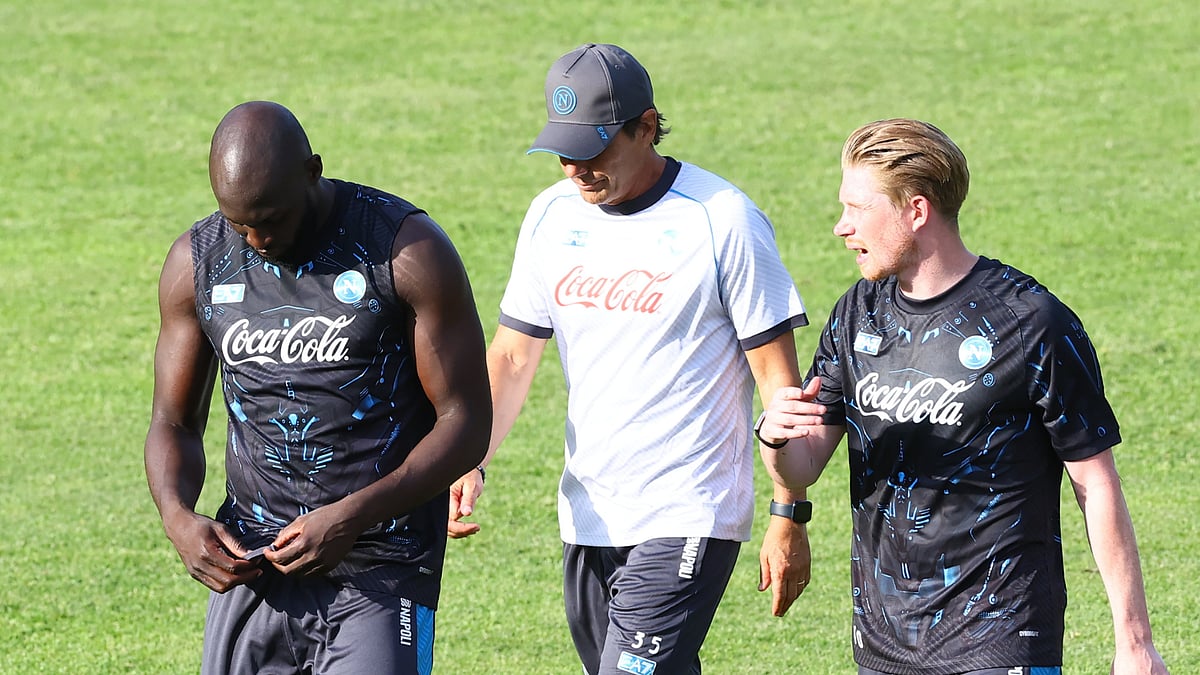Napoli's Romelu Lukaku, Kevin De Bruyne and Antonio Conte - null