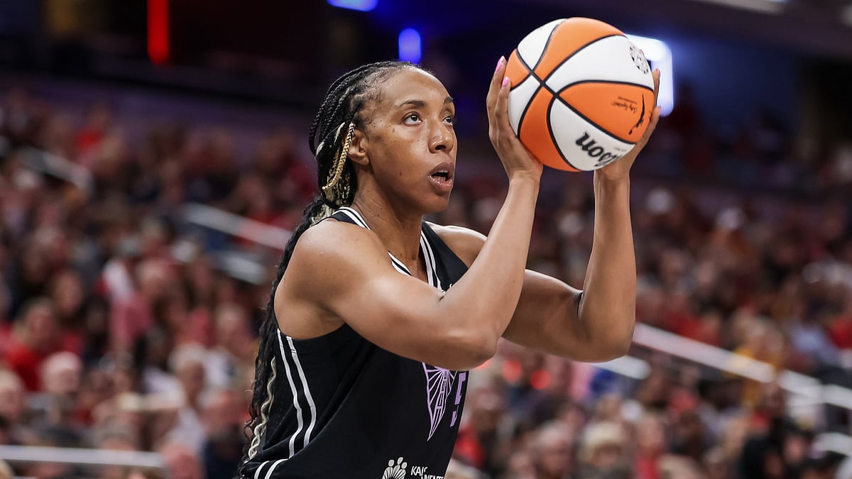 Golden State Valkyries forward Kayla Thornton shoots vs. the Indiana Fever on July 9, 2025.
