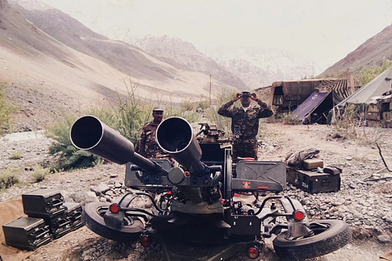 Kargil Dijay Diwas 2025 - | Photo: Sondeep Shankar/Getty Images