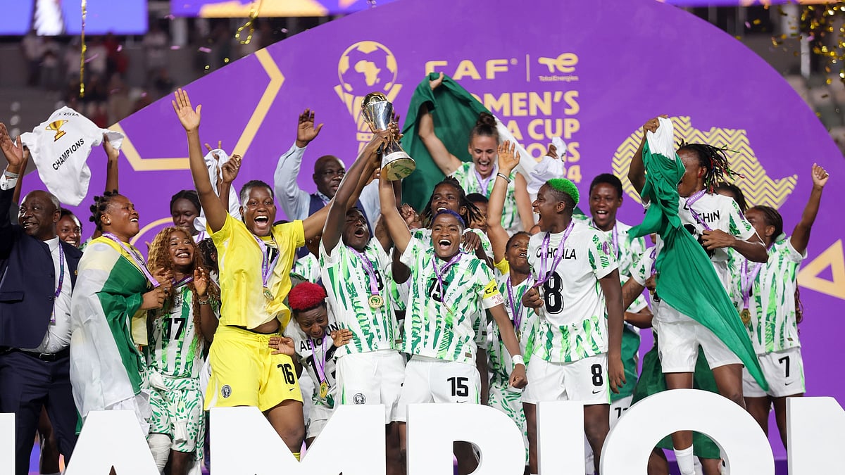 X/FIFAWWC : Nigeria women celebrate after winning their 10th WAFCON title.